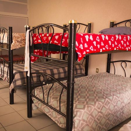 Casa Internacional Hotel Querétaro Zewnętrze zdjęcie